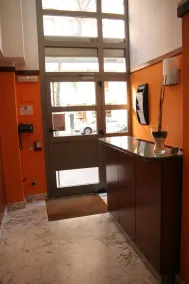 Apartaments Independència - Entrée intérieure
