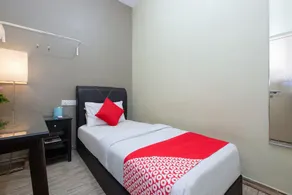 OYO 89981 Nyamanya Hotel - Room