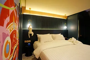 4 Monkeys Hotel - Room