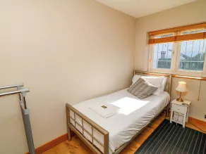 6 Brook Court - Værelse