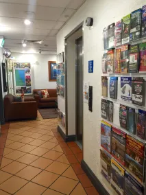 Inn Cairns - Lobby