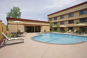 Holiday Inn Rancho Cordova - Northeast Sacramento by IHG - Piscine