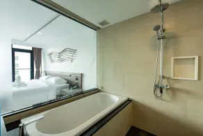 Blackwoods Hotel Pattaya - SHA Extra Plus - Bad