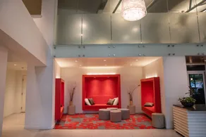 Domicile Suites at Venn on Main - Lobby sitting area