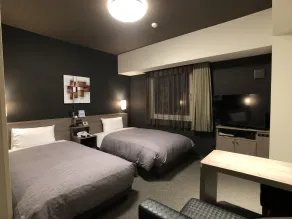 Ueda Ekimae Royal Hotel - Chambre