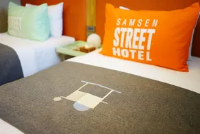 Samsen Street Hotel - Quarto