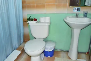Colonial House Quito - Baño