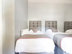 The Clifton Hotel Newcastle - Room