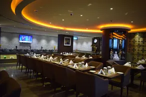 Omega Hotel Dubai - Restaurant