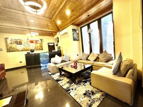 Silver Cloud Hotel - Reception