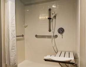Park Inn by Radisson Florence, SC - Salle de bain