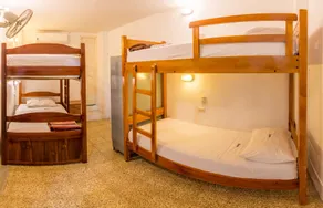 Chescos Hotel - Room