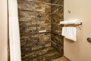 Best Western Plus Riverfront Hotel and Suites - Salle de bain