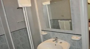 Hotel Casa Mia - Bathroom