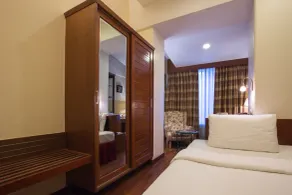 Residency Club - Room