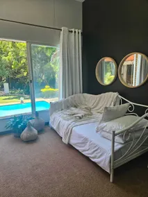 Hillton Manor Guest House - View from room