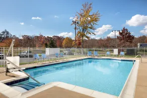 Holiday Inn Express Dumfries-Quantico by IHG - Piscine
