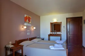 Iolkos Hotel Apartments - Room