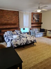 Toora Lodge Motel - Room