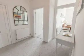 Pier View Apartment - Vestíbulo