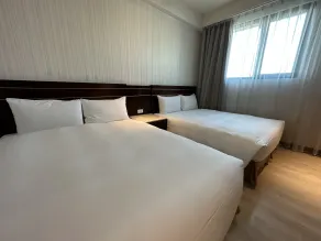 Young Soarlan Hotel - Tainan - Room