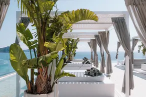 Hotel Fiesta Cala Nova - Piscina
