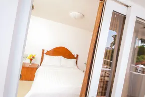 Steps Garden Resort - Chambre