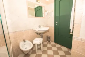 Hotel Europa - Bathroom