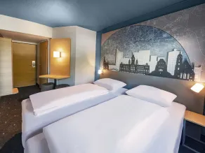 B&B HOTEL Leipzig-Schönefeld - Room