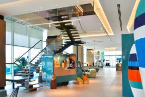 Hilton Garden Inn Bahrain Bay - Restaurant