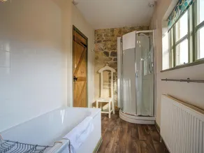Elm View - Bathroom