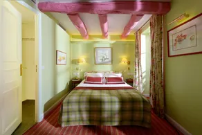 Le Relais Montmartre - Vue de la chambre