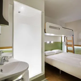 ibis budget Dôle ex Etap Hôtel - Salle de bain