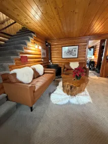 Silver Fork Lodge & Restaurant - Reception