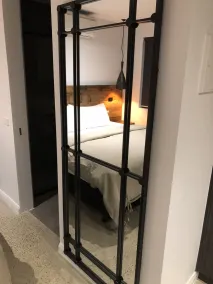 Timber Door Luxury Accommodation Geelong - Room