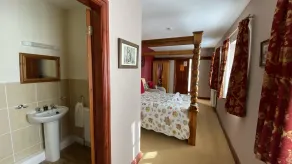 The New Inn - Bathroom