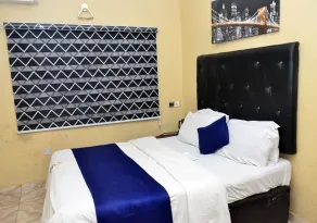 Luxurious Awoyaya Apartment With Private Pool and Garden - Room
