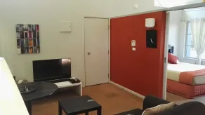 Vineyard Hill - Room