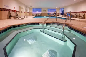 Hampton Inn & Suites Minot Airport - Piscine