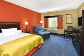 AmericInn by Wyndham Vidalia - Room