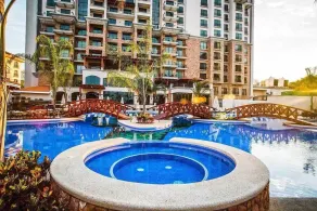 Spectacular 3 bedroom Penthouse at Crocs Resort Casino - Pool