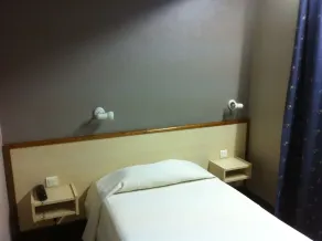 Hôtel du Sud - Chambre
