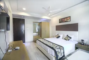 Hotel Pal Residency - Chambre