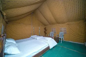 The Captain Desert Camp - Camera