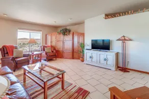 Golfer's Haven! Mtn-view Dewey Gem w/ Pool Access - Interiør