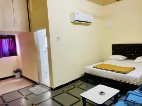 Hotel Royal Inn Ulhasnagar - Rum
