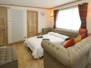 18 Woodlands Retreat - Room