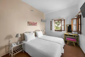 Cavo Grosso Bungallows - Room