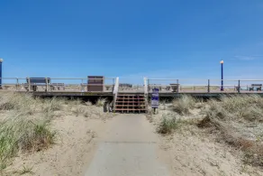 Walk to Beach & Dtwn: Apt in Ocean Grove - Interiör