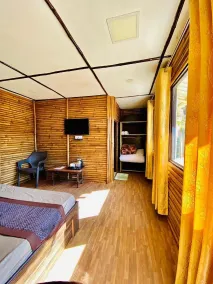 Bamboo Junction Resort - Kanatal, Valley & Mountain View - Room